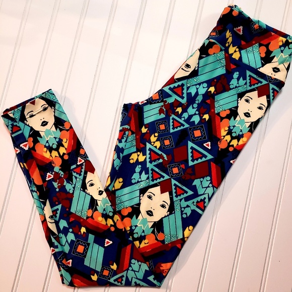 Lularoe Leggings OS Disney Pocahontas - Picture 3 of 3